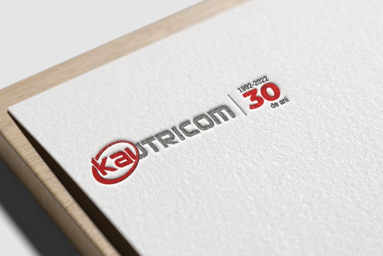 logo aniversar 30 kautricom
